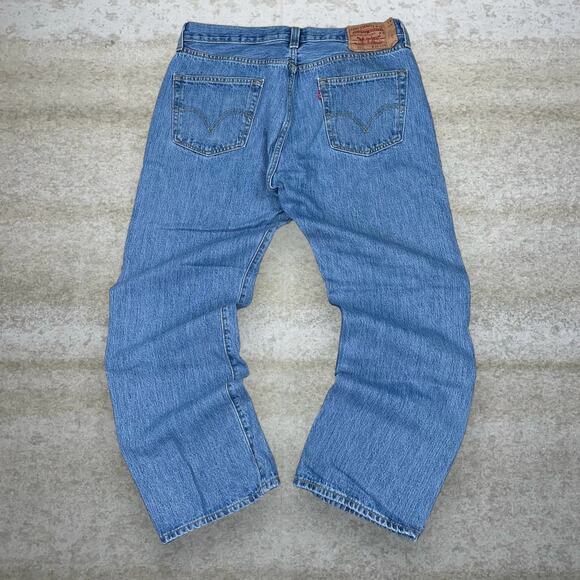 Vintage Y2K Levis Jeans 501 36x29 Regular Straight Fit Medium Wash Denim Button